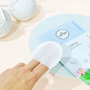 THE PURE LOTUS 2 žingsnių raminanti ir šviesinanti kaukė